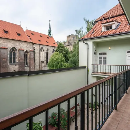 St Wenceslas House 3* Prag