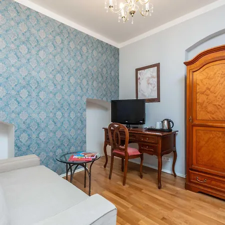 St Wenceslas House Apartmanhotel *